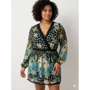 Venezia Womens Plus Size 22/24 Floral Polka Dot Lace Trim Wrap Tunic Top Black